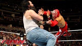 Watch Sin Cara & Los Matadores vs. Bray Wyatt & The Wyatt Family: WWE Raw, Feb. 17, 2014 Video