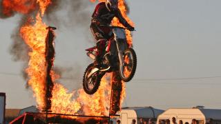 Watch Signs You're An Everyday Daredevil Video