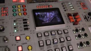Watch Dad Builds An Awesome Mission Control Desk For His Son Video