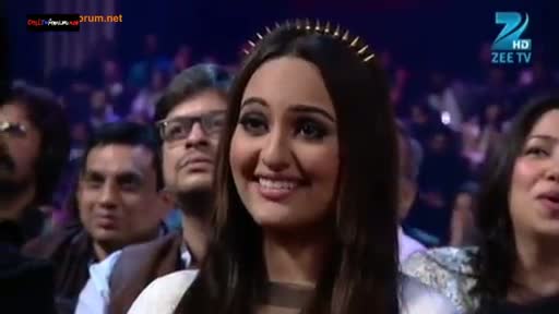 Watch Zee Cine Awards 2014 - 23rd February 2014 - Part 1/21 - Watch Online With Zee Cine Awards 2014 Winners Listing Video