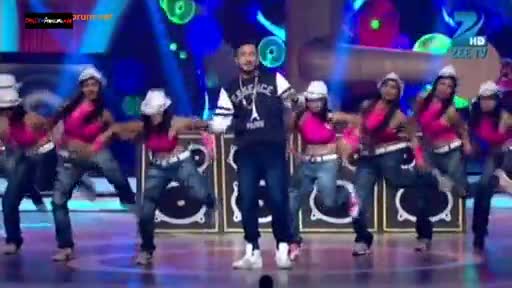 Watch Zee Cine Awards 2014 - 23rd February 2014 - Part 4/21 - Watch Online With Zee Cine Awards 2014 Winners Listing Video