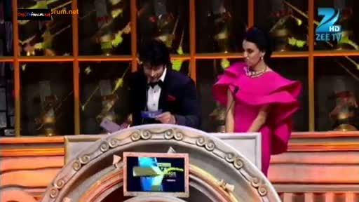 Watch Zee Cine Awards 2014 - 23rd February 2014 - Part 12/21 - Watch Online With Zee Cine Awards 2014 Winners Listing Video