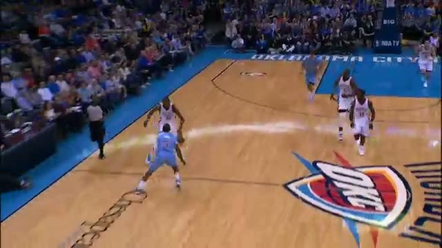 Watch NBA: Kevin Durant Spins, Drives, and Hits the Finger Roll Video