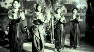 Watch Simaikku Poyi - Sivaji Ganesan, Bhanumathi - Makkalai Petra Magarasi - Tamil Classic Song Video