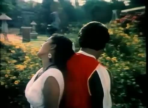 Watch Poovukulle Oru Raagam - Arjun, Gautami - En Thangai - Tamil Classic Song Video