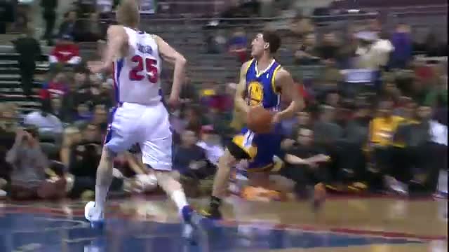 Watch NBA: Klay Thompson Throws it Down on Kyle Singler! Video