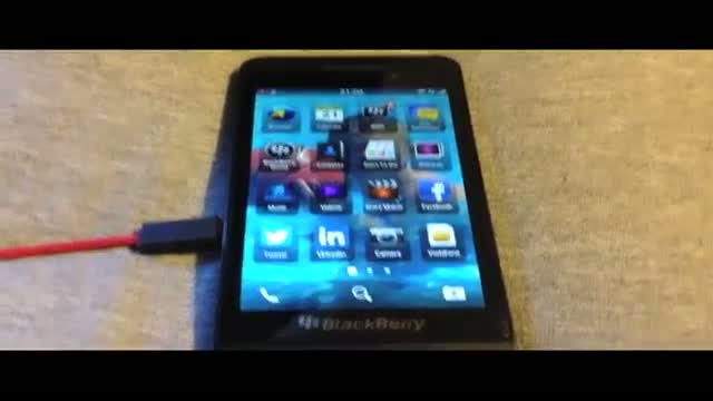 Watch Review: BlackBerry Z10 Video