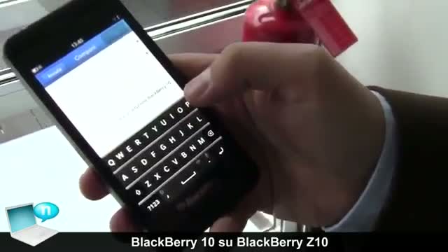 Watch BlackBerry Z10 e panoramica BlackBerry 10 Video