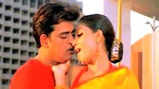 Watch Bhojpuri Video Song "Ankhiyan Se Tu Hamar" Movie: Poorab Aur Paschim Video