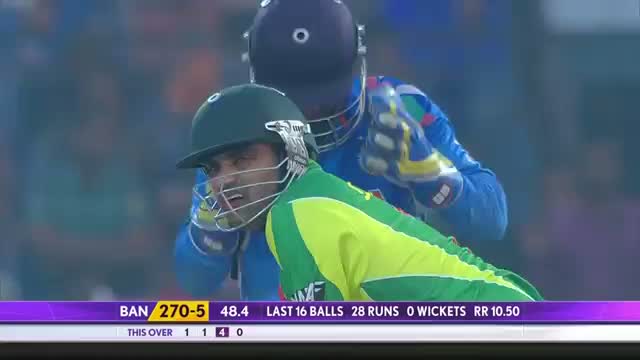 Watch Varun Aaron took a stunning catch of Ziaur Rahman (Asia Cup 2014 - 2nd ODI, Ban vs Ind) Video