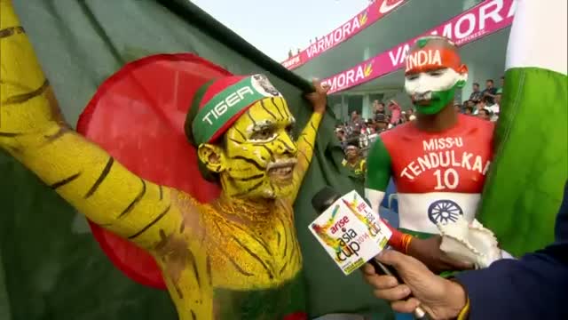 Watch Sachin fan Sudhir Kumar and Bangladeshi fan interviewed (Asia Cup 2014 - 2nd ODI, Ban vs Ind) Video