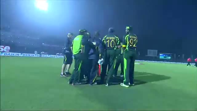 Watch Moments of Asia Cup 2014 - 3rd ODI, Afghanistan vs Pakistan Video