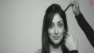 Watch Asha - Total Siyapaa (Video Song) - Ali Zafar, Yaami Gautam, Anupam Kher & Kirron Kher Video