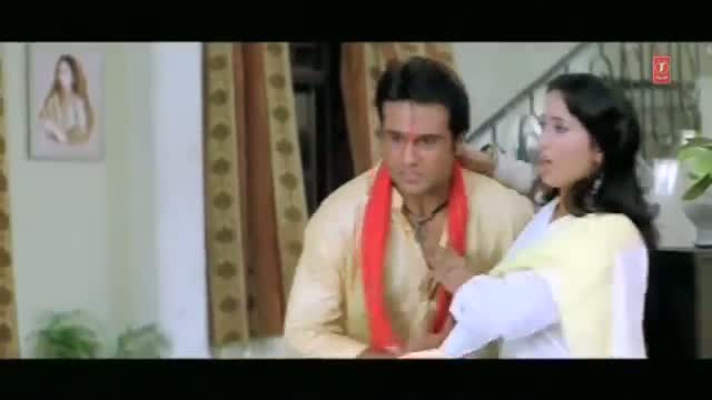 Watch Bhojpuri Video Song "Hamra Man Mein Hamra Tan Mein" Movie: Hamar Izzat Video