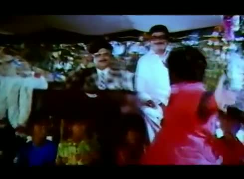 Watch Maaman Veedu - Kamal Haasan, Madhavi - Tamil Classic Song Video