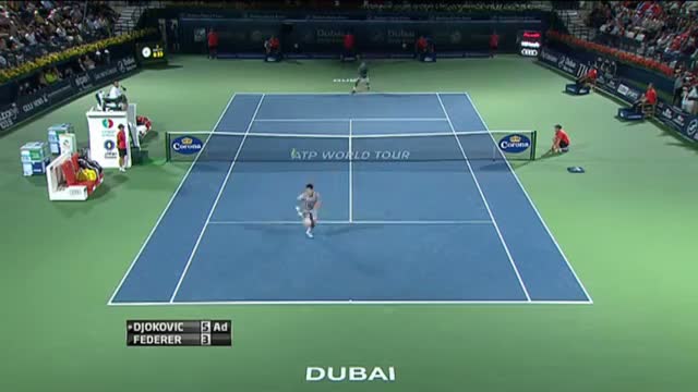 Watch Roger Federer Hits Hot Shot In Dubai Against Djokovic Video