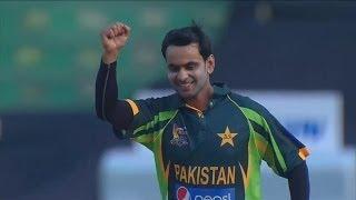 Watch Mohammad Hafeez took 2 important Indian wickets (Asia Cup 2014 - 6th ODI, Ind vs Pak) Video