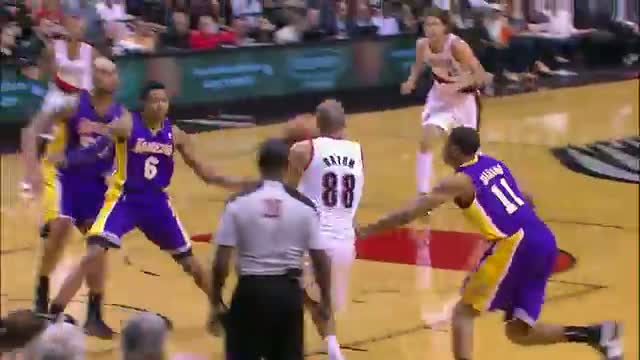 Watch NBA: Robin Lopez POSTERIZES Robert Sacre! Video