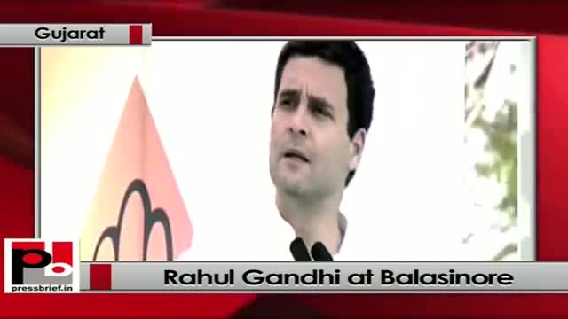 Watch Rahul Gandhi addresses Congress rally at Balasinore (Gujarat) Video