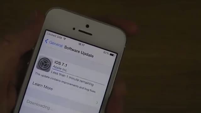 Watch NEW iOS 7.1 Final Released! Video