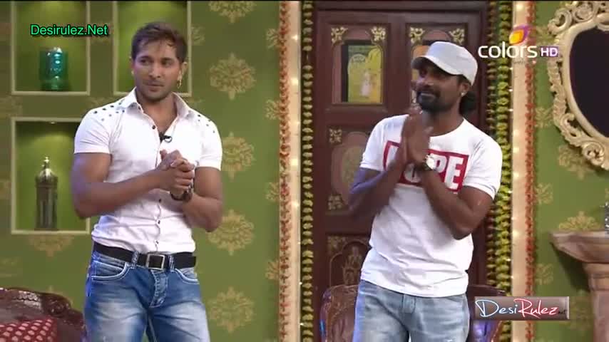 Watch Comedy Nights with Kapil - Remo Dsouza, Terence Lewis, Nikiten Dheer, Mouni Roy and Kailash Kher - Holi Sepcial - 15th March 2014 - Part 5/7 Video
