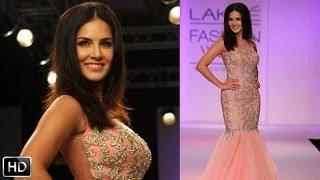 Watch Sunny Leone Walks For Jyotsna Tiwari At Lakme Fashion Week Video