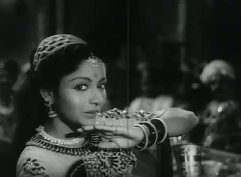 Watch Then Madhuvai Vandinam - MGR, T. R. Rajakumari, B. S. Saroja - Puthumai Pithan - Tamil Classic Song Video