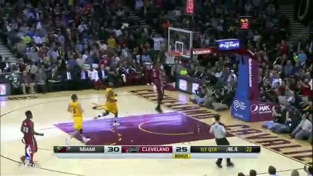 Watch Top 10 NBA Plays: March 18th VIdeo Video