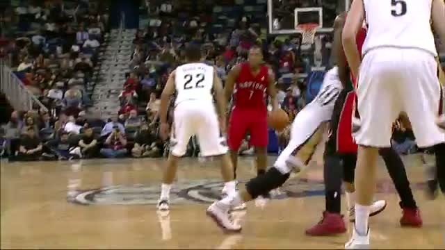 Watch NBA: DeMar DeRozan Finishes the Long-Distance Oop from Lowry Video
