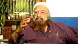 Watch Just Books special with Khushwant Singh (Aired: April 2009) Video