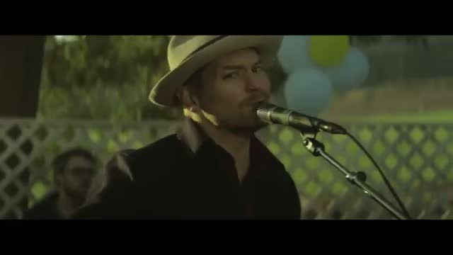 Watch NEEDTOBREATHE - "The Heart" [Official Music Video] Video