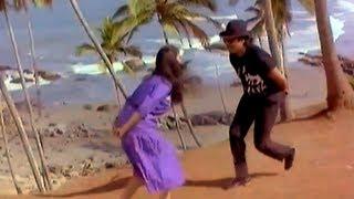 Watch Guruvayoorappa - Pudhu Pudhu Arthangal - Superhit Tamil Songs Video