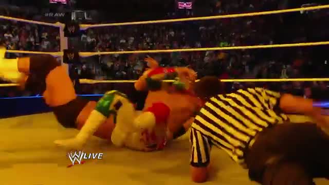 Watch Sin Cara vs. Damien Sandow: WWE Raw, March 24, 2014 Video