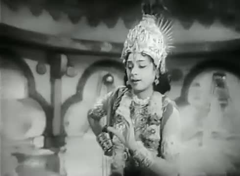 Watch Kaththiruppaan Kamalakannan - Sivaji Ganesan, Padmini - Uthama Puthiran - Tamil Classic Song Video