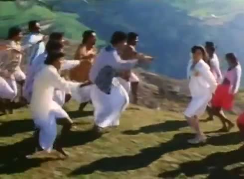 Watch Senthamizh Naatu Thamizhachiye - Sathyaraj, Sukanya - Vandicholai Chinrasu - Tamil Romantic Song Video