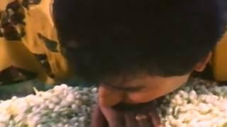 Watch Idhu Sugam Sugam - Sathyaraj, Sukanya - Vandicholai Chinrasu - Tamil Romantic Song Video