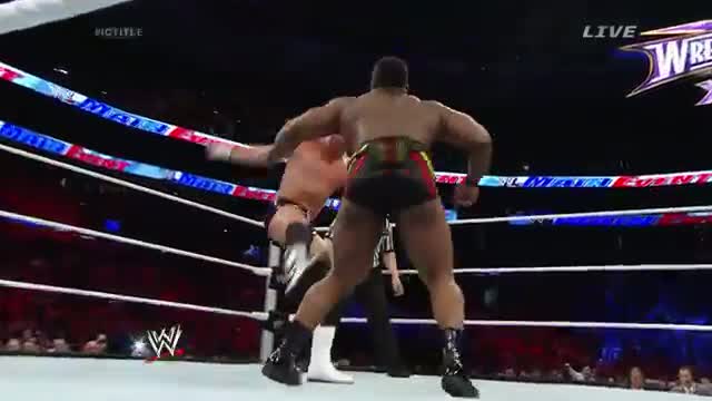 Watch Big E vs. Dolph Ziggler - Intercontinental Championship Match: WWE Main Event, March 25, 2014 Video