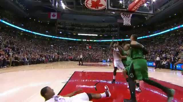 Watch NBA: Amir Johnson Lifts the Raptors Over the Celtics With a Game-Winner (Basketball Video) Video