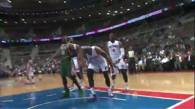 Watch Top 10 NBA Plays: March 31st (Basketball Video) Video