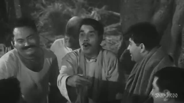 Watch Chalat Musafir Moh (HD) - Teesri Kasam Songs - Waheeda Rehman - Raj Kapoor - Manna Dey (Bollywood Video) Video