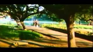 Watch Oru Mullai Poo (Tamil Video) - Sathyaraj, Radhika - Thaai Naadu - Tamil Classic Song Video