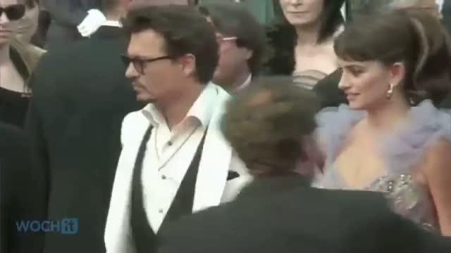 Watch Not pregnant! Johnny Depp insists new fiancee Amber Heard is not with child and engagement is far from 'shotgun' Video
