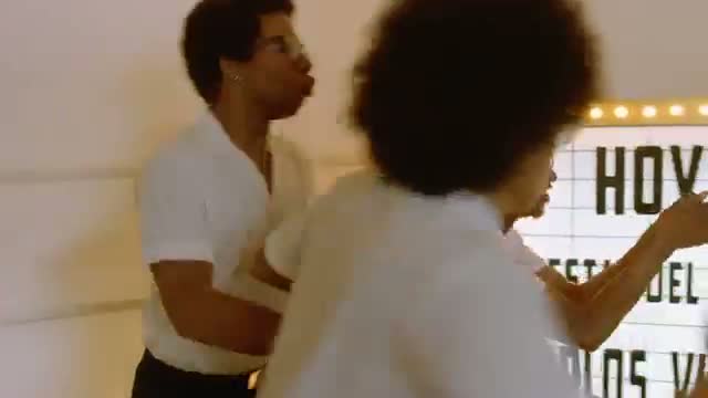Watch Carlos Vives - El Mar de Sus Ojos ft. ChocQuibTown (Official) - Hollywood Video Video