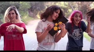 Watch Warpaint - Disco//Very - Keep It Healthy (Official) - Hollywood Video Video