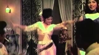 Watch Thottum Thodathathu - Ravichandran, Bharathi, Manohar - Meendum Vazhven - Tamil Classic Song Video