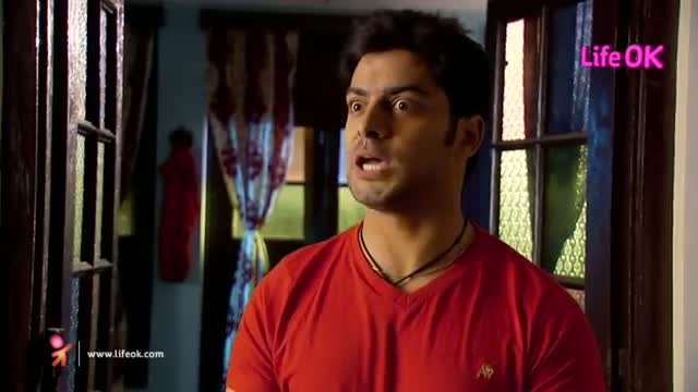 Watch Nadan Parinde : Ghar Aaja - 15th April 2014 : Ep 7 Video