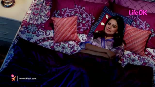 Watch Tumhari Paakhi - 16th April 2014 : Ep 112 Video