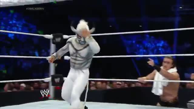 Watch El Torito vs. Hornswoggle: SmackDown, April 18, 2014 Video