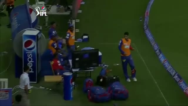 Watch KKR vs DD - Match 6 - Robin Uthappa's half century lifts Knight Riders total to 166 - PEPSI IPL 2014 (19 April 2014) Video