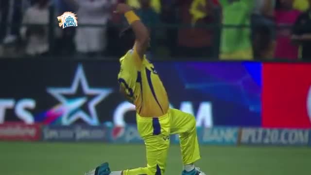 Watch CSK vs DD - Match 8 - Ishwar Pandey gets Mayank Agarwal and Manoj Tiwary wickets - PEPSI IPL 2014 (21 April 2014) Video